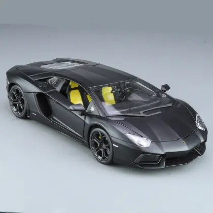 Burago 1:24 Aventador LP700-4 Diecast Toy Car Model