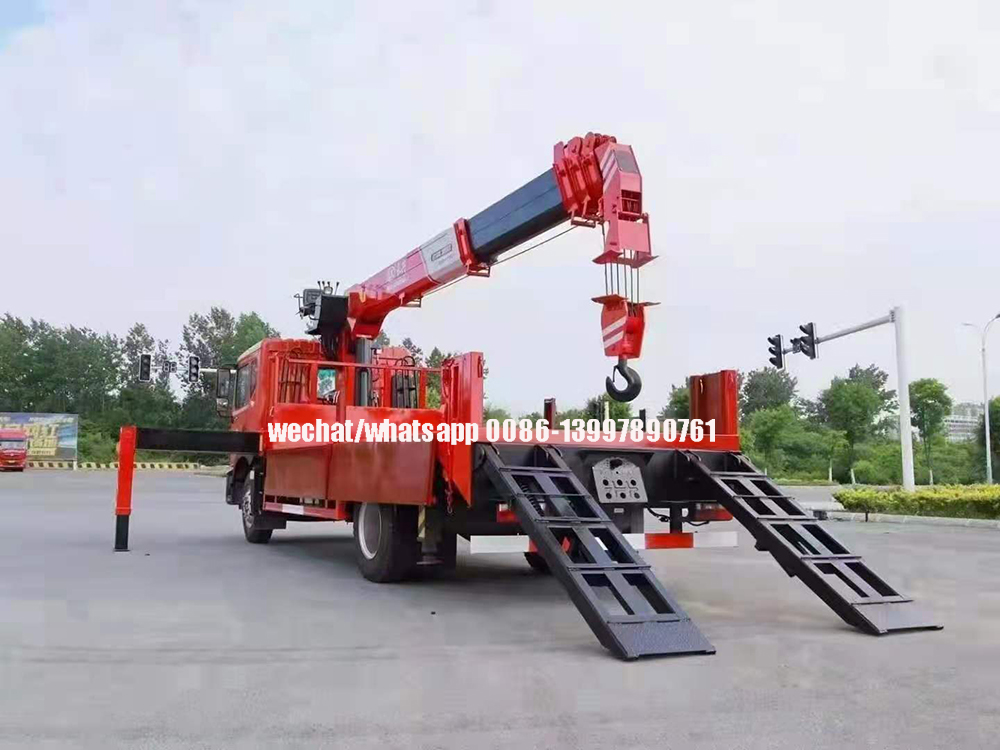 Crane Truck1