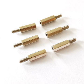 Přizpůsobte si šestihrannou upínací matici s plochou hlavou