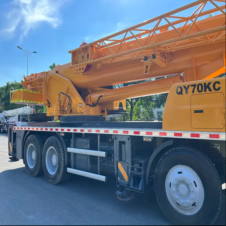 70 tons truck crane