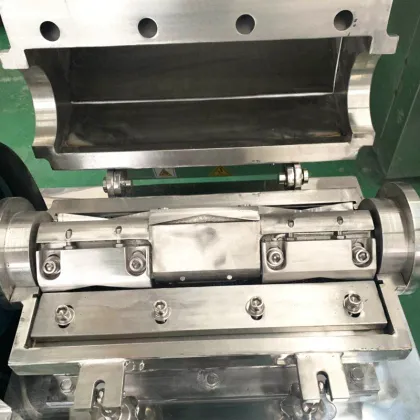 High-Quality Industrial Coarse Grinder: Versatile Solution for Grinding Food Shells, Grains, Spices, and More