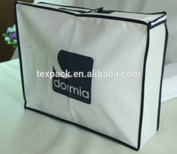 White non-woven quilt bedsheet packaging bag top with strap handle