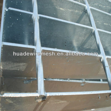 Galvanized Steel Grid Plate Net