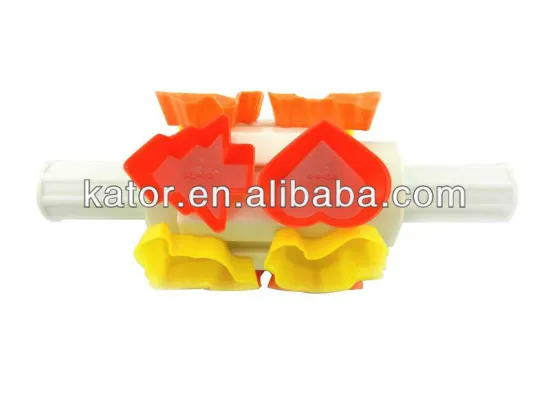 Plastic Rolling Pin With 12 Cookie Cutting Moulds