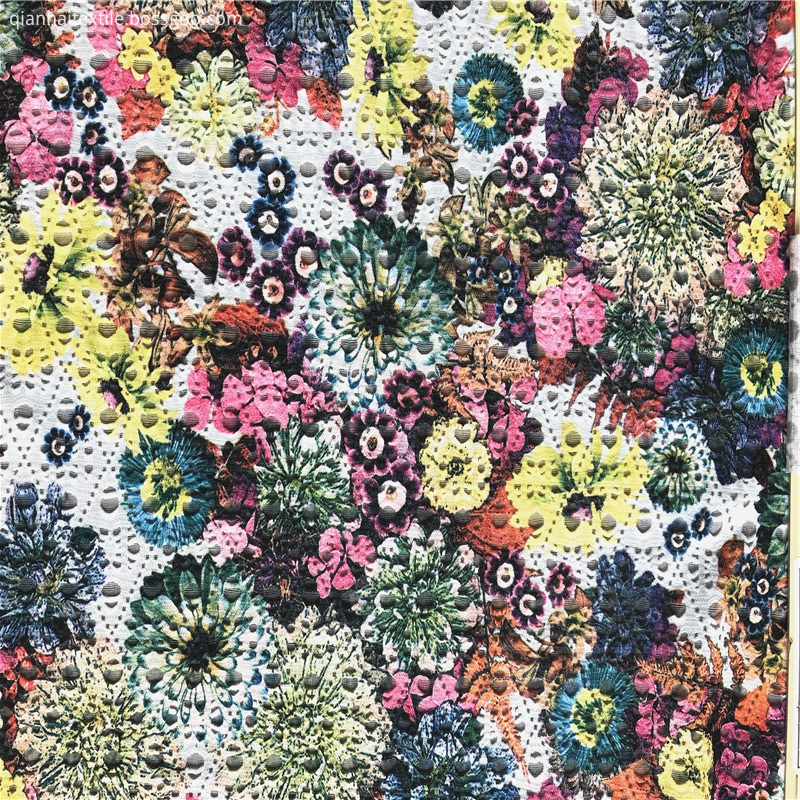 Floral Design Knitted Polyester Jacquard Fabric