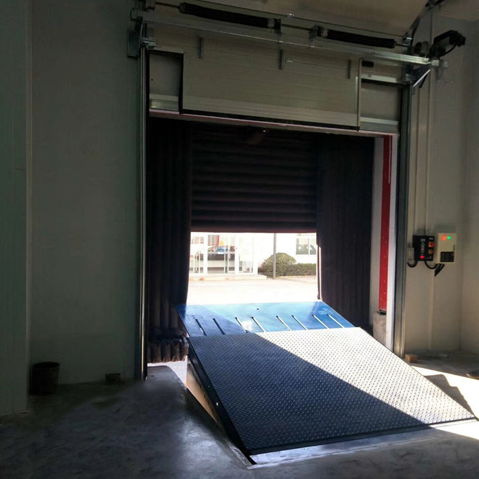 Cold Room Loading Dock Leveler 2