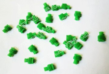 Rubber stopwater plug