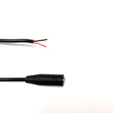 Anpassad 2 kärnladdning DC Power Cable med kvinnlig kontakt