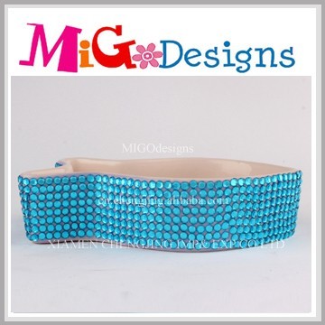 wholesale stock pet bowl with blue jewelery