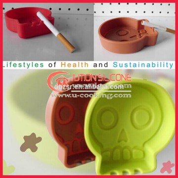 Factory wholesale Custom design logo silicone ashtray