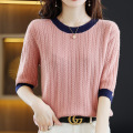 Round neck multicoloured cut-out pullover sweater