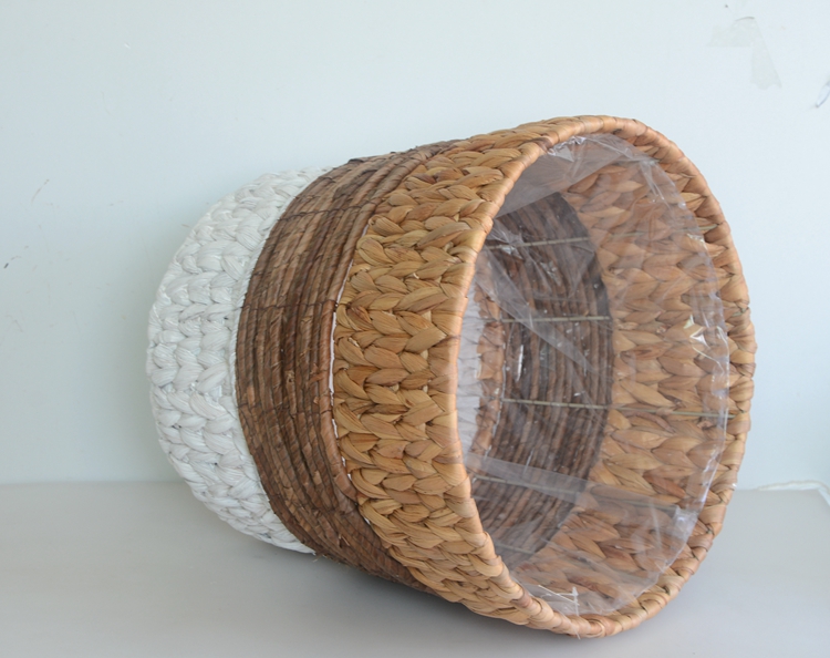 Round water hyacinth and maize rope storage basket-2 Round water hyacinth and maize rope storage basket-2