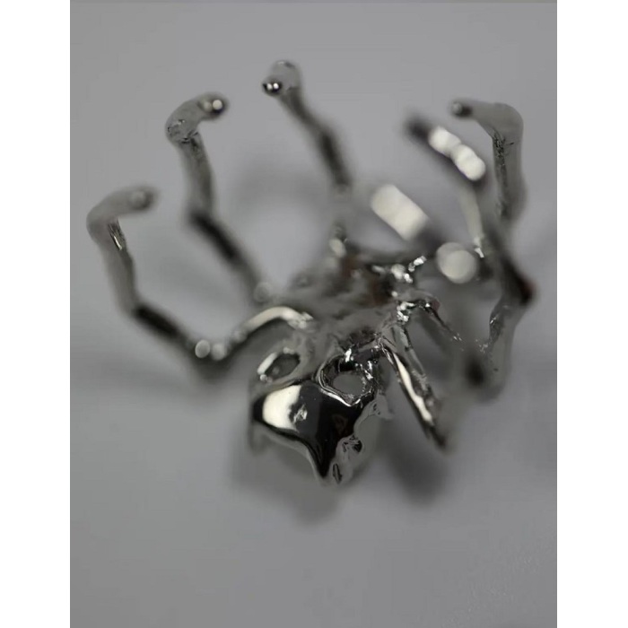 Anillo de araña fantasma de aleación