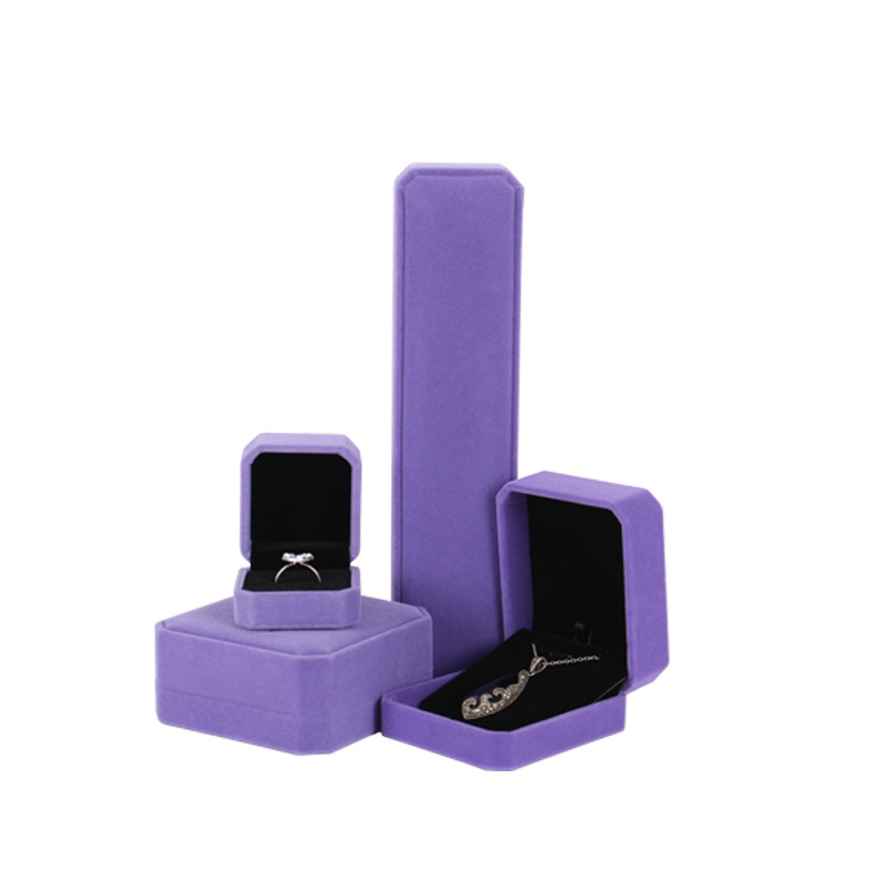 Custom Luxury Velvet Logo Printed Jewelry Sets with Gift Boxes: Elevate Your Gifting Experience