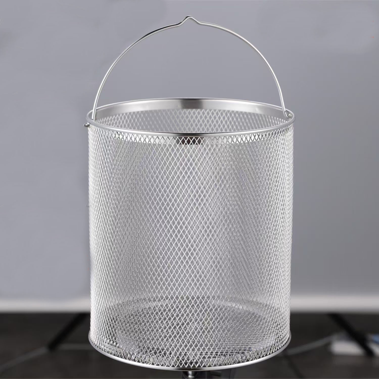 mesh tea infuser with handle