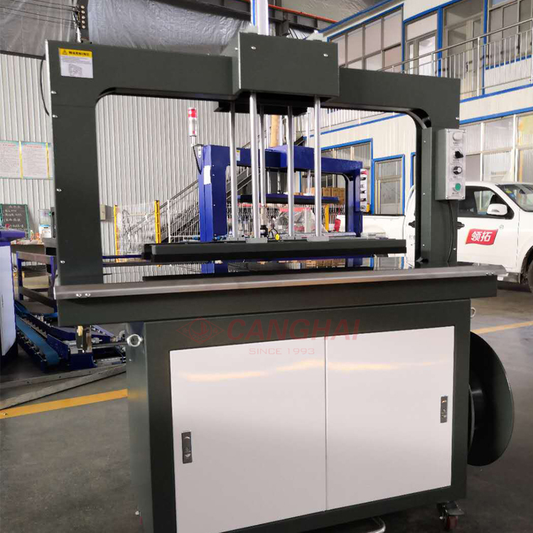 Semiautomatic PE band carton strapping machine