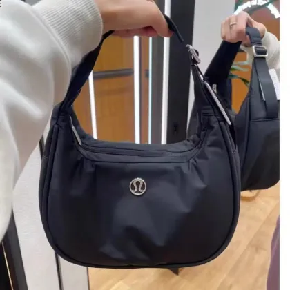 2024 Lululemon Mini Shoulder Belt Bag: A Versatile 4L Yoga, Sports, Crossbody, and Travel Bag