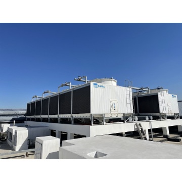 Closed-cycle cross-flow cooling tower