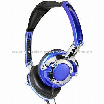 Stylish high quality durable color folded headphone