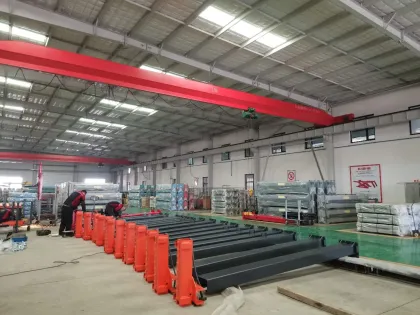 China 2 Ton Post Car Crane 4T Manufacturer