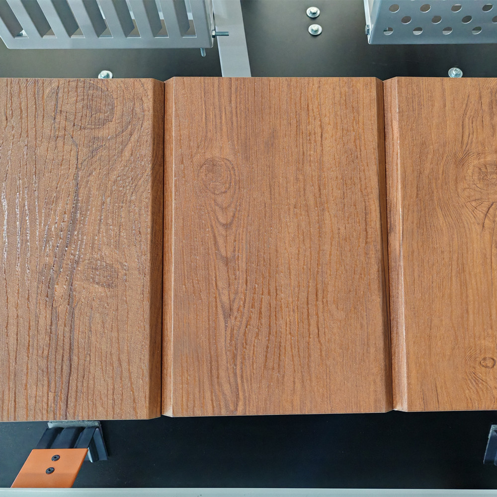 wood grain panel