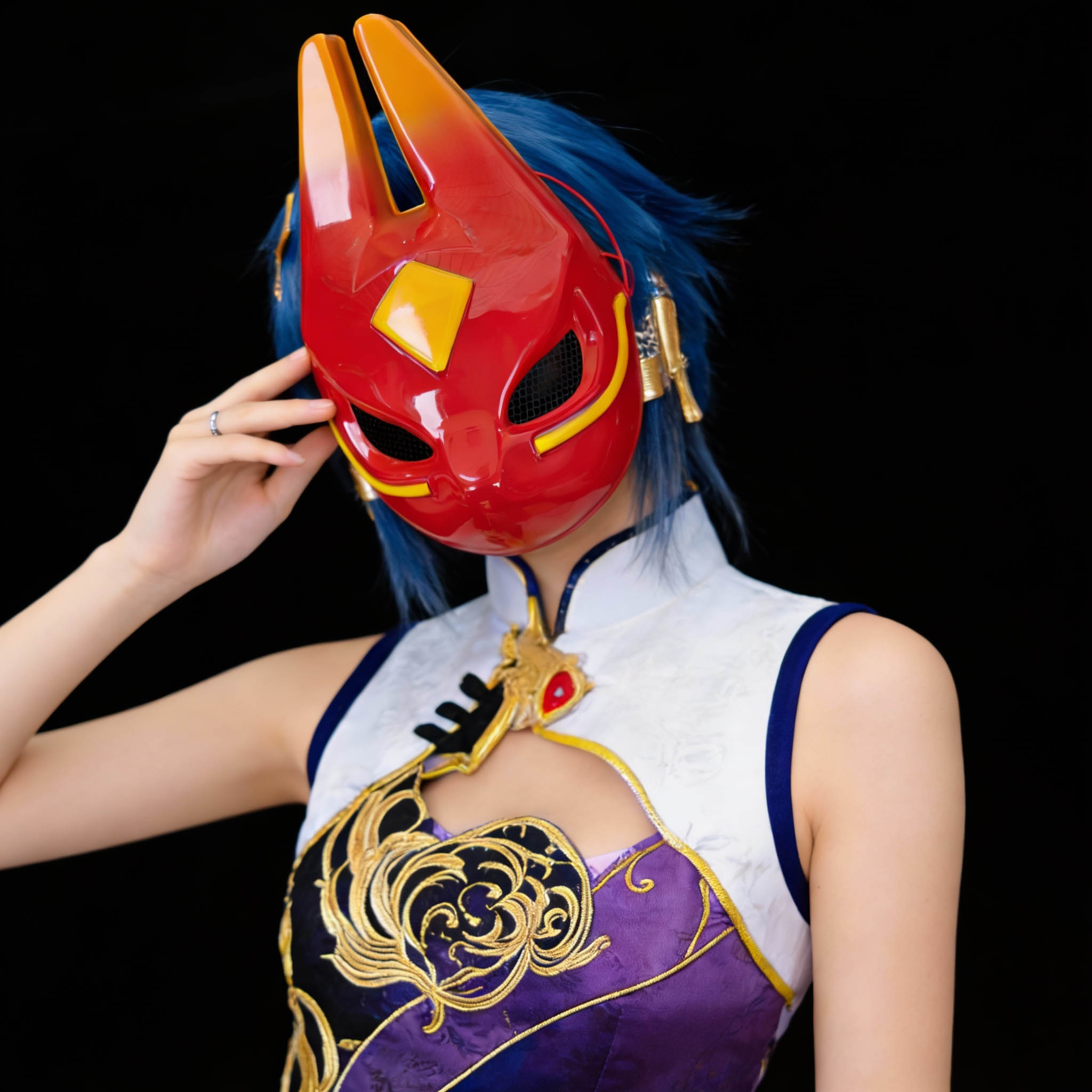 Game character fox mask