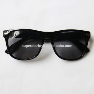 3170401-19 Cool sunglasses mysterious sunglasses conventional sunglasses
