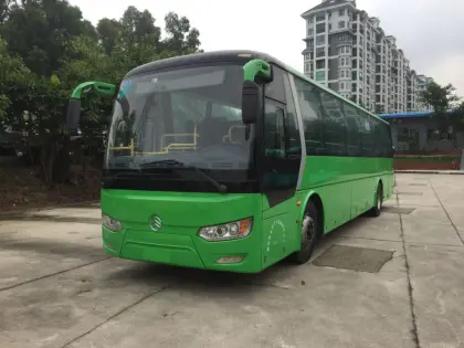 Used Golden dragon 50-54 seats bus