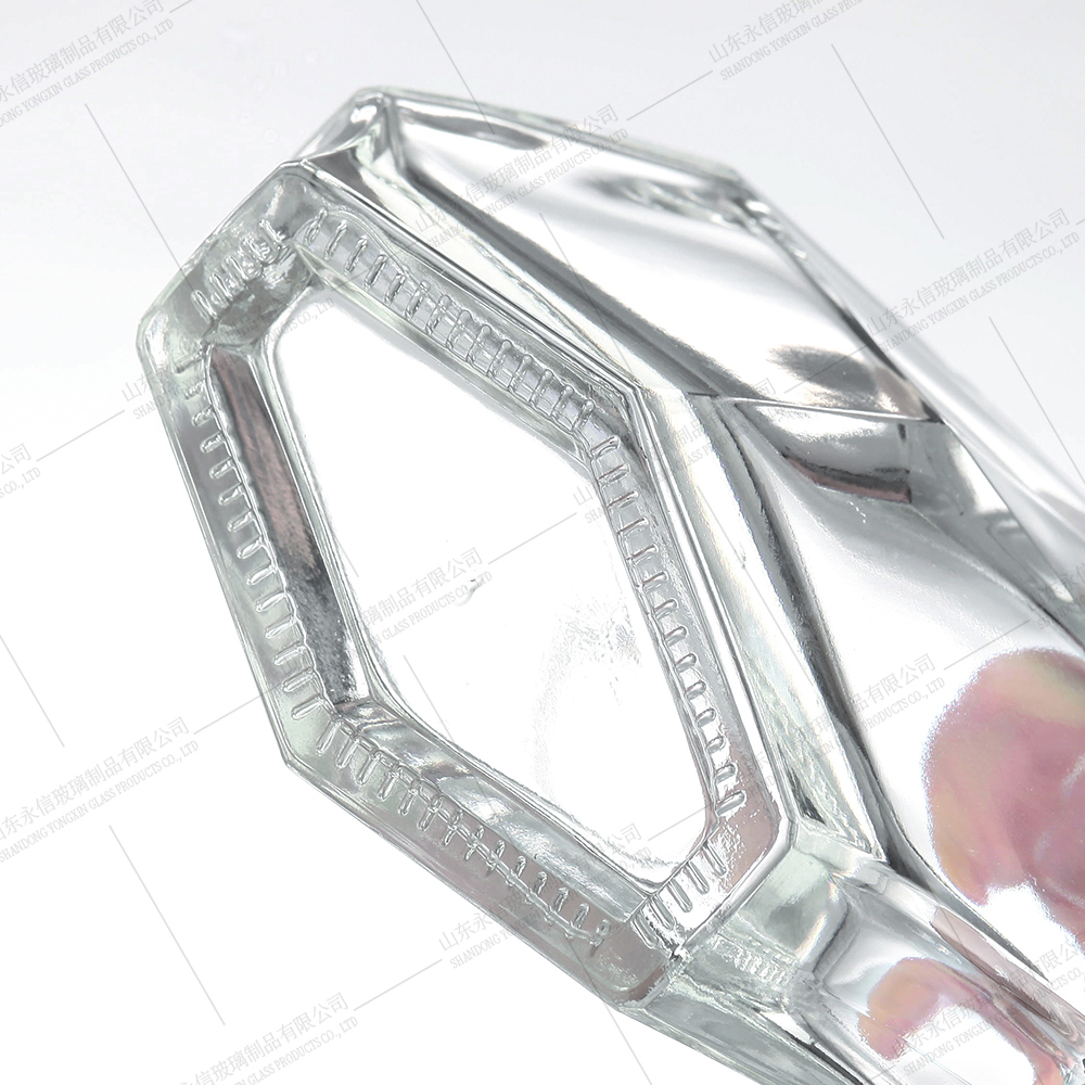Premmium light weight liquor bottles exporter