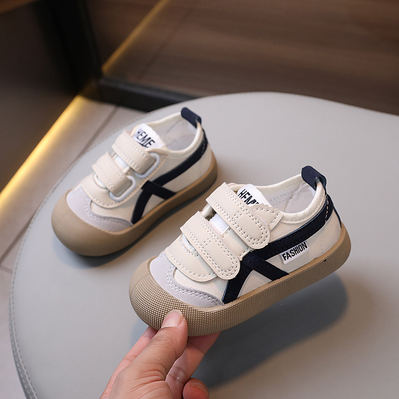 Boys' shoes