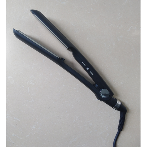 LCD Indicator Voltage Auto Regulate Hair Straightener