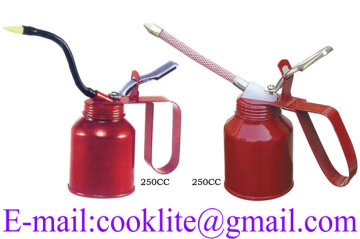 Pump Oiler / High Pressure Oil Can (GT213)