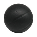 Precio de baloncesto interior de cuero negro personalizado