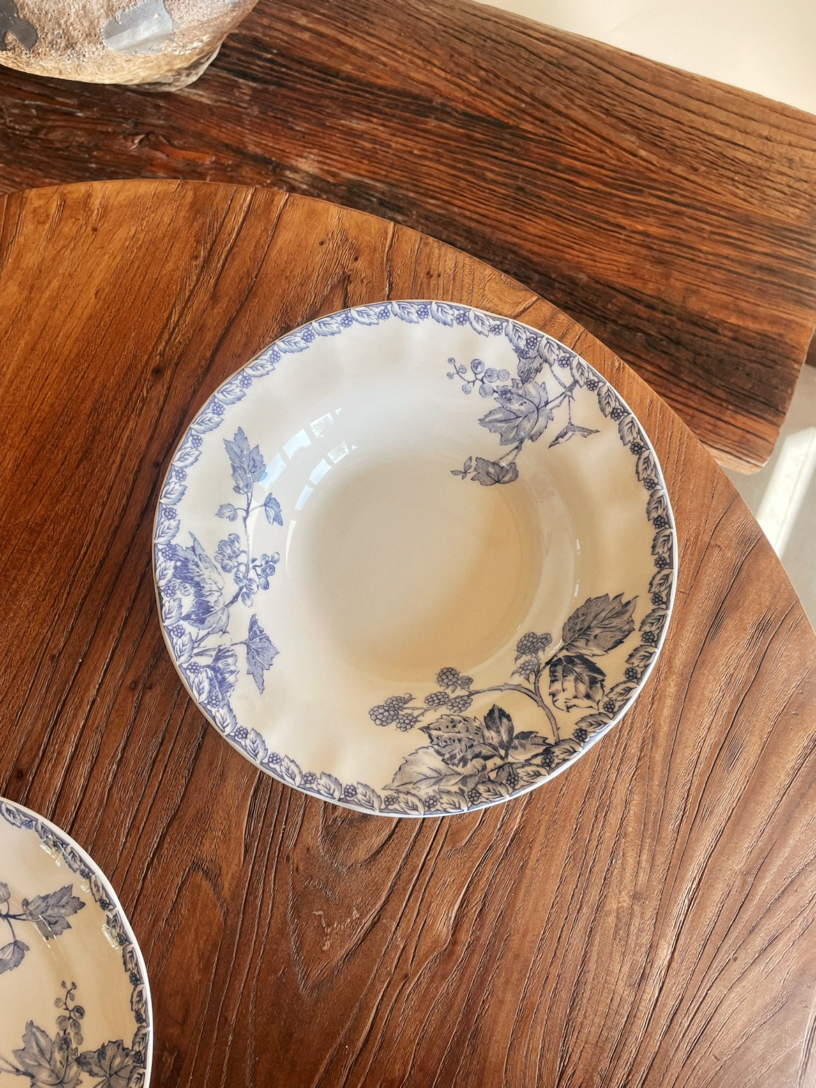 Western style underglaze colors