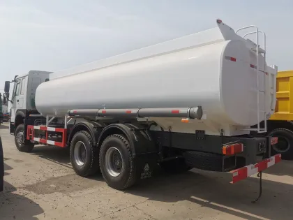 Used Howo Fuel Tanker Trucks and Oil Tanker Vehicles for Sale