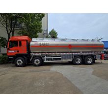 Versatile Howo 8×4 Oil Tanker Truck