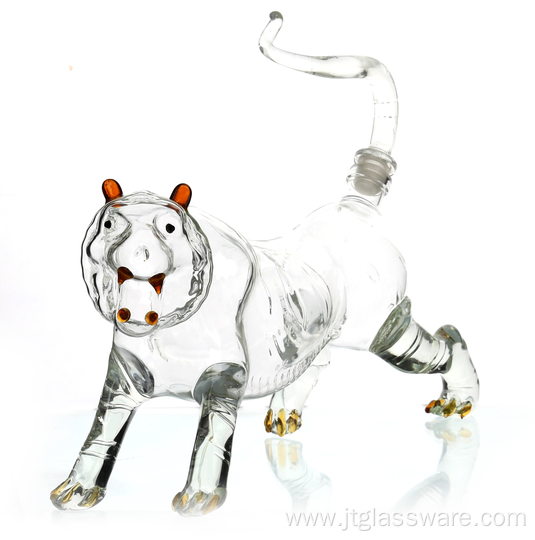 Tiger - shaped Lead Free Crystal Liquor Decanter with