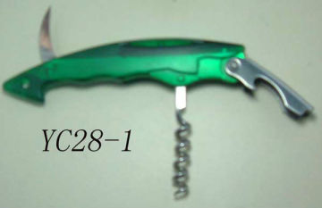 can opener with hook