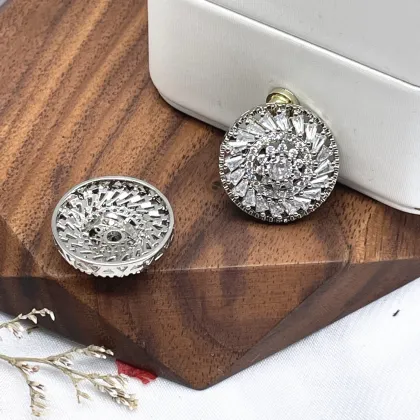Custom Wholesale Women's Clothing Adornments: Zircon & Swarovski Crystal Buttons for Fashion Garments