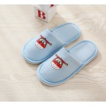 Slippers de l&#39;hôtel en velours antidérapant pour enfants