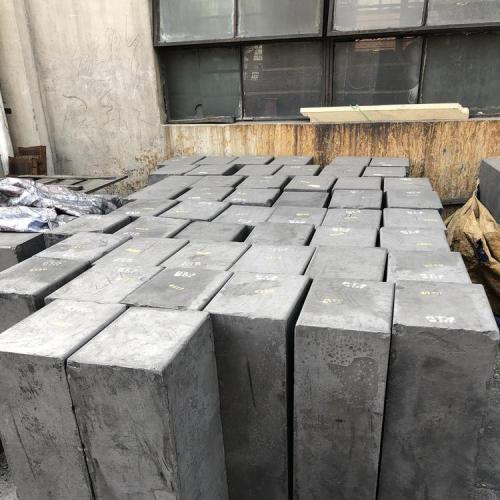 High purity extruded graphite block