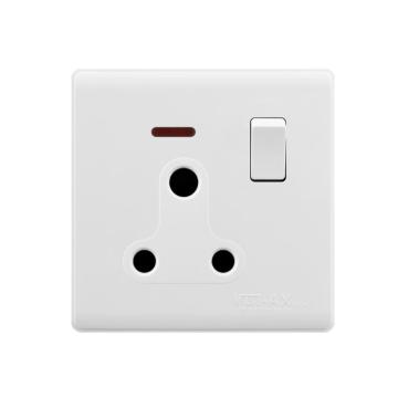 AX Series 1 gäng 15A Switched Socket