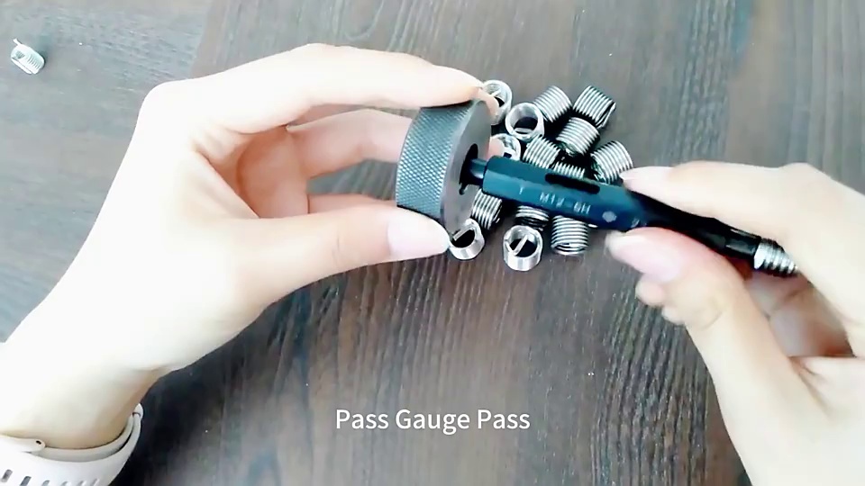 Steel Fastener Tool: Go/No-Go Gauge for Wire Thread Insert Detection - Metric Measurement System (Packed in Carton)