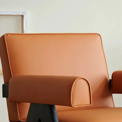Modern Simple Solid Wood Leather Art Single Chair for B&B Leisure