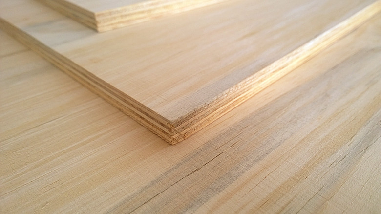 Pine Plywood (PW-HT02)