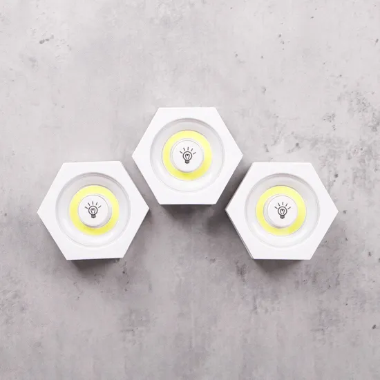 Remote-Controlled Silicone Lamp: A Versatile Night Light for Home Decor