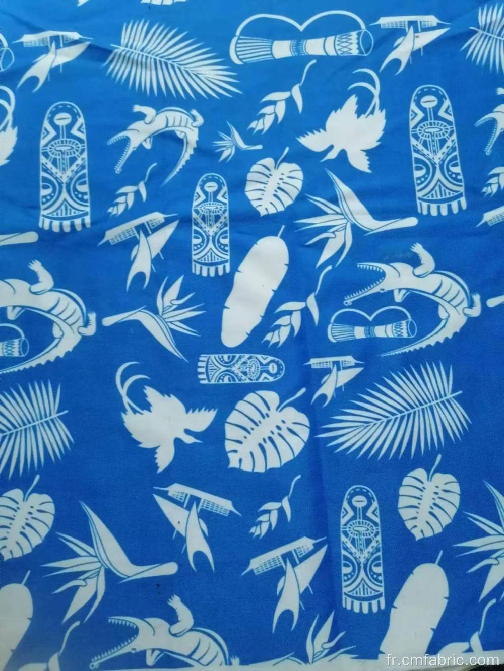 Tissu imprimé en peau de pêche à 100% pour shorts de plage