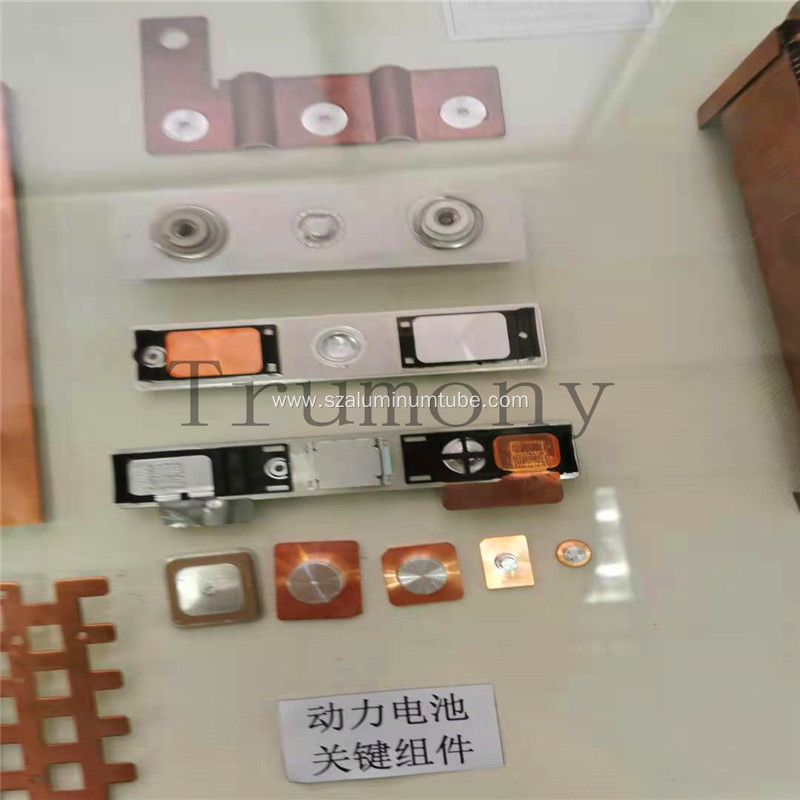 Copper clad aluminum plate for electric vehicle battery