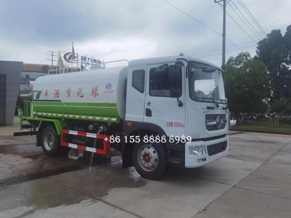 Dongfeng 12cm Sprinkler Truck 2 Jpg