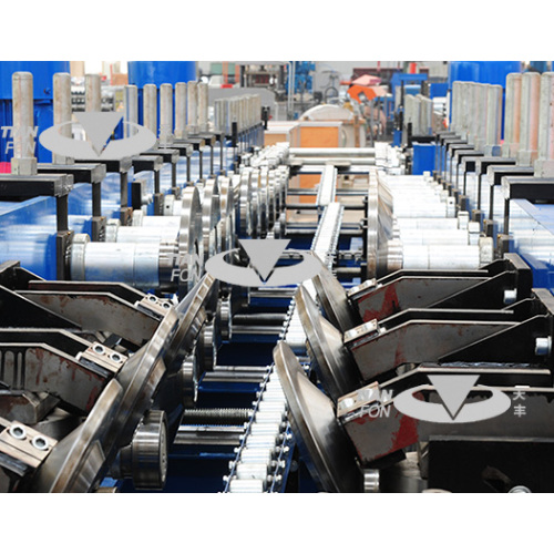 Kontinuerlig PU Sandwich Panel Production Line